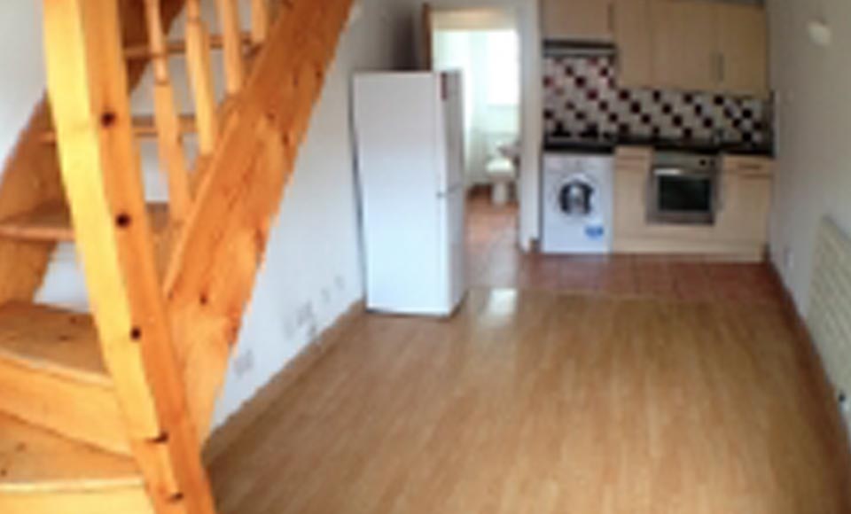 upland-1-bed-living